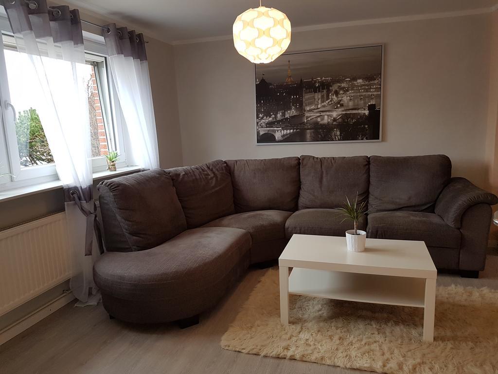 Ferienhaus Am Hasselberg Husum Husum  Extérieur photo
